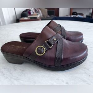 Everly Brown Slip-On Clogs Cloudwalker 9W